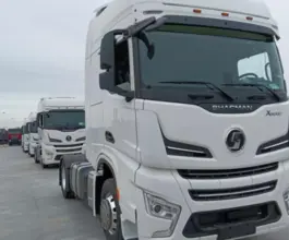 Тягач Седельный тягач Shacman X6000 2023 года новый
