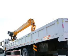 Самопогрузчик ISUZU Giga с КМУ XCMG SQS200 2025 года новый фото 3