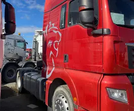 Тягач Седельный тягач SITRAK c7h 2023 года новый фото 3