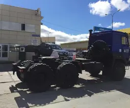 Седельный тягач Седельный тягач Урал 44202-82Е5 2026 года новый фото 3