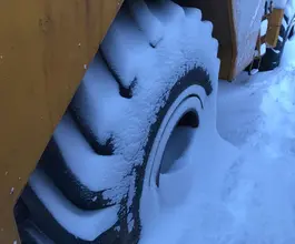 Дорожно-уборочный автомобиль Дорожно-уборочный автомобиль  Кировец К-703  б/у фото 4