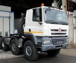 Тягач Седельный тягач Tatra T158  б/у фото 2
