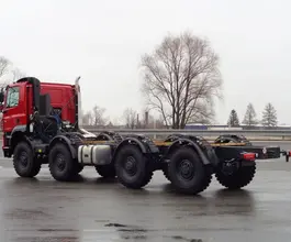 Тягач Седельный тягач Tatra T158  б/у фото 2