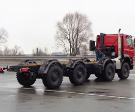 Тягач Седельный тягач Tatra T158  б/у фото 4