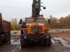 Автокран   Урал 5557  б/у