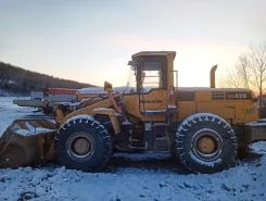 Фронтальный погрузчик Komatsu WA  б/у