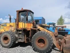 Фронтальный погрузчик Komatsu WA  б/у