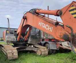 Экскаватор Hitachi ZX 200  б/у