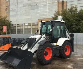 Экскаватор-погрузчик Bobcat B780 2019 года б/у
