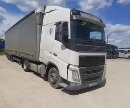Седельный тягач Седельный тягач Volvo FH 2017 года б/у