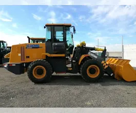 Фронтальный погрузчик Фронтальный погрузчик XCMG LW330RU, 2025 2026 года б/у