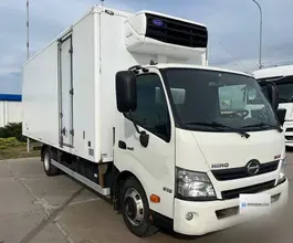 Рефрижератор Фургон  HINO 2017 года б/у фото 3