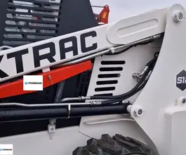 Экскаватор-погрузчик QUADTRAC XTRAC S12 2025 года новый фото 2
