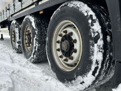 Шторный полуприцеп Krone SD 2021 года б/у фото 11