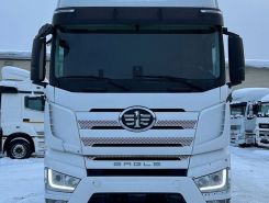 Тягач Седельный тягач FAW J7 2023 года б/у фото 2