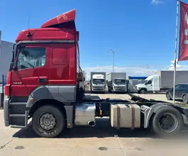 Седельный тягач Седельный тягач Mercedes-Benz Axor 2013 года б/у фото 4