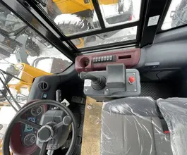 Фронтальный погрузчик Фронтальный погрузчик Lonking CDM856, 2025 2026 года б/у фото 5