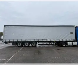 Шторный полуприцеп Schmitz Cargobull SCB S3T 2018 года б/у фото 3