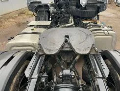 Тягач Седельный тягач FAW J7 2023 года б/у фото 4