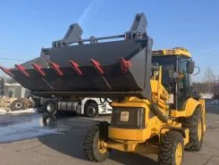 Экскаватор-погрузчик Bull 3SX Plus 2023 года б/у