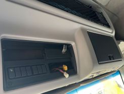 Тягач Седельный тягач Renault Premium 2011 года б/у фото 16