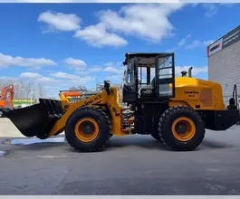 Фронтальный погрузчик Lonking CDM835 2023 года б/у