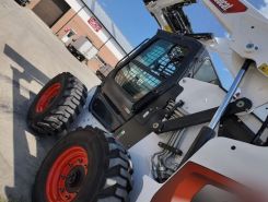 Экскаватор-погрузчик Bobcat S770 2026 года новый фото 9