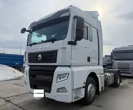 Седельный тягач Седельный тягач SITRAK c7h 2022 года б/у фото 3