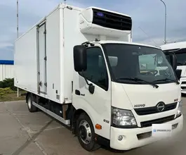 Рефрижератор Фургон  HINO 2017 года б/у фото 3