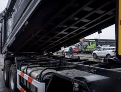 Самосвал Самосвал  Shacman X3000 2024 года новый фото 14