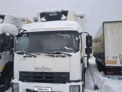 Рефрижератор Фургон  ISUZU 2015 года новый