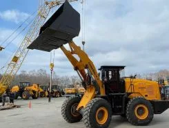 Фронтальный погрузчик Lonking CDM856H 2025 года б/у