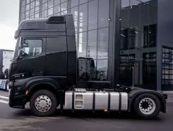 Тягач Седельный тягач Shacman X6000 2024 года б/у фото 4