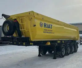 Самосвальный полуприцеп РИАТ 924940 2023 года б/у