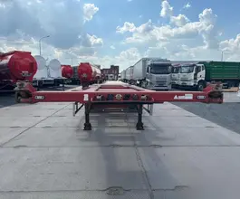 Полуприцеп-контейнеровоз Grunwald 9453-0000010-41 2010 года б/у фото 2