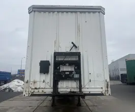 Шторный полуприцеп Kassbohrer XS 2019 года б/у фото 2