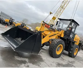 Фронтальный погрузчик Lonking LG833H 2025 года б/у