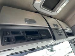 Тягач Седельный тягач Renault T-Series 2019 года б/у фото 15