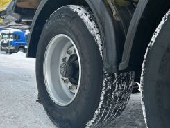 Самосвальный полуприцеп РИАТ 924940 2023 года б/у фото 9