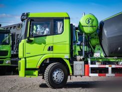 Бетоносмеситель Бетоносмеситель  Shacman X3000 2024 года новый фото 3