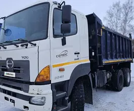 Самосвал Самосвал  HINO 700 2017 года б/у
