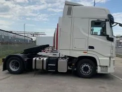 Тягач Седельный тягач Dongfeng gx 2024 года б/у фото 4