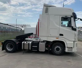 Тягач Седельный тягач Dongfeng gx 2024 года б/у фото 4
