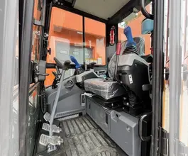 Экскаватор HENGTE HT35 2025 года б/у фото 4