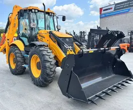 Экскаватор-погрузчик Lonking 84C 2025 года б/у