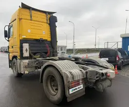 Седельный тягач Седельный тягач Mercedes-Benz Actros 2003 года б/у фото 5