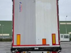 Шторный полуприцеп Schmitz Cargobull SCB S3T 2018 года б/у фото 5