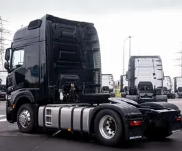 Тягач Седельный тягач Shacman X6000 2024 года б/у фото 5