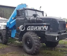 Тягач с КМУ Урал 5557  б/у