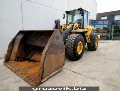 Фронтальный погрузчик Volvo L110 2009 года б/у